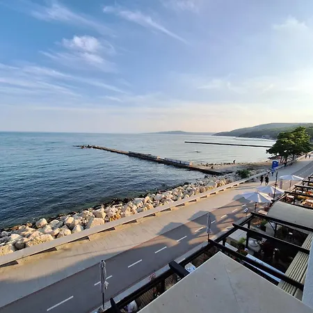 Maraya 2, Carpe Diem Complex, Balchik, Free Parking *