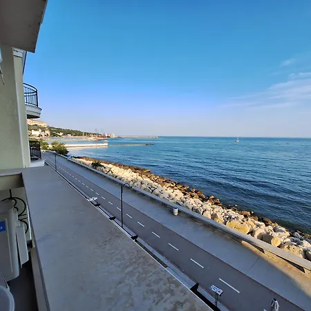 Maraya 2, Carpe Diem Complex, Balchik, Free Parking Lägenhet *