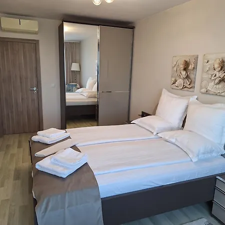Lägenhet Maraya 2, Carpe Diem Complex, Balchik, Free Parking Baltjik